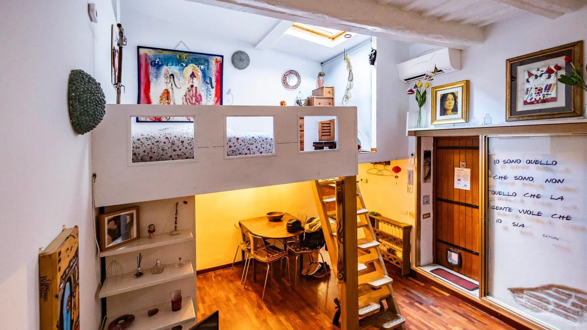 Old Town Holy Door Of Santa Maria Maggiore Rome Apartment